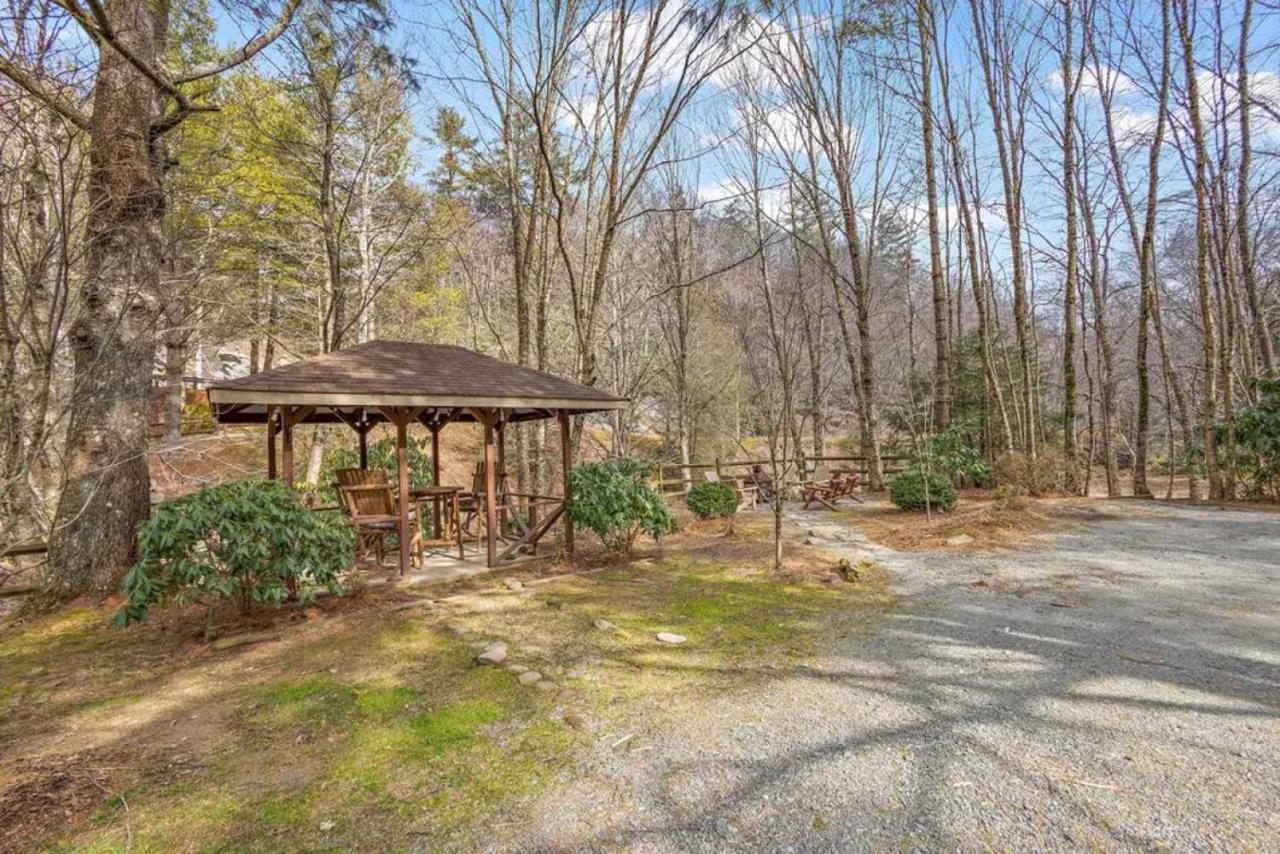 Villa Classic Log Cabin With Fireplace On Quiet River Blowing Rock Exterior foto